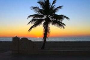 There are beautiful beaches, shopping, dining, family-friendly attractions and unbeatable rates at The Diplomat Beach Resort located in Hollywood, Florida. Travel Tips | Where to Stay in Florida | Vacation Resorts in Florida | Florida Travel Tips | Things to do in Florida #florida #travel