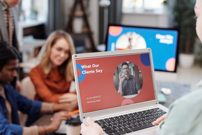 Best Small Business Marketing Services in Palm City Florida People Building a Marketing Strategy at Computers and Laptops